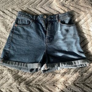 NWOT ASOS High Rise Denim Shorts size 2